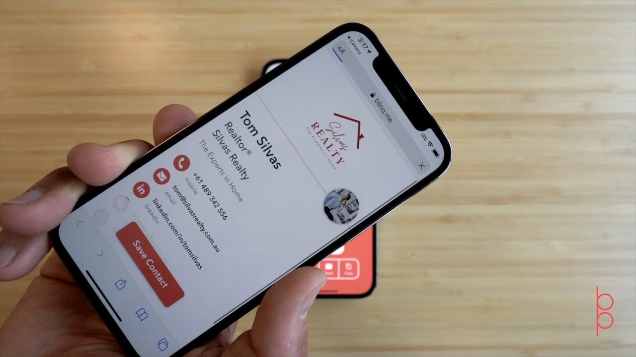 Blinq Develops the Future of Business Cards